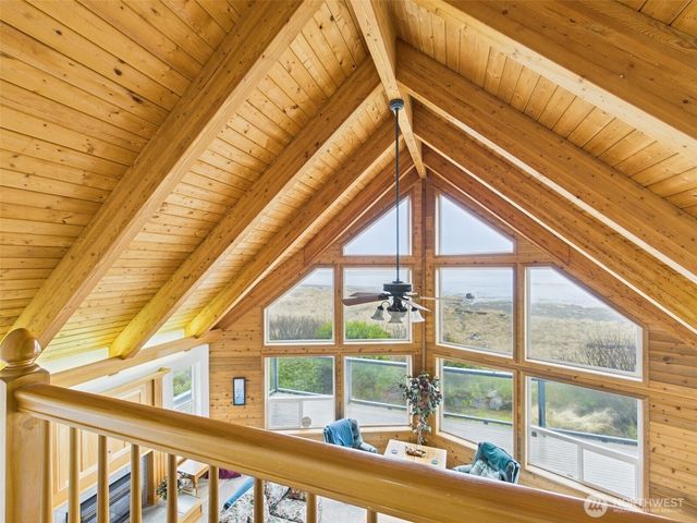 50 Diamond Drive, Pacific Beach, WA 98571