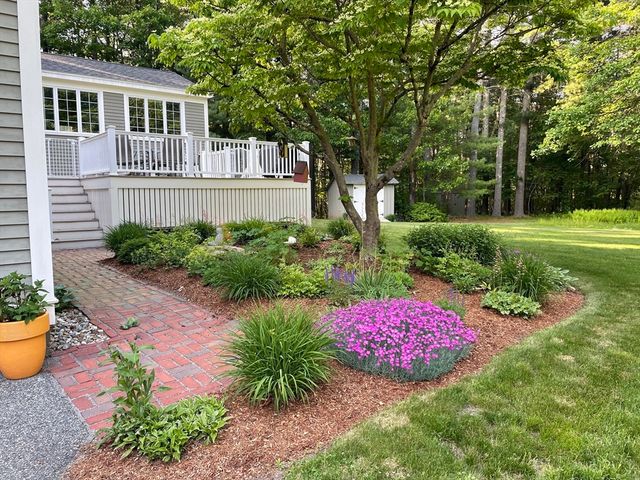 19 Turner Drive, North Reading, MA 01864