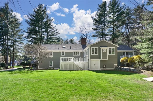 19 Turner Drive, North Reading, MA 01864