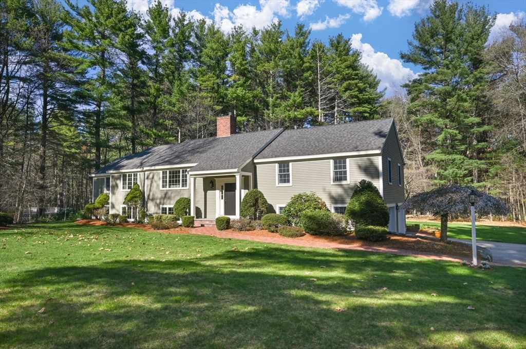 19 Turner Drive, North Reading, MA 01864