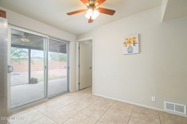 2536 N Tyndall Avenue, Tucson, AZ 85719