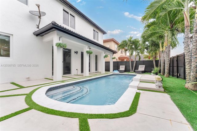 14452 SW 10th Street, Miami, FL 33184