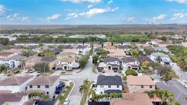 14452 SW 10th Street, Miami, FL 33184