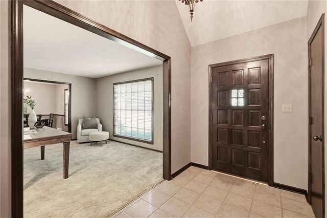 2201 W 120th Street, Leawood, KS 66209