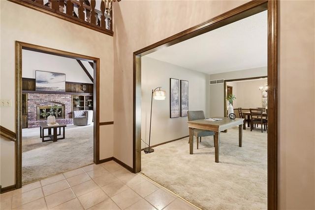 2201 W 120th Street, Leawood, KS 66209