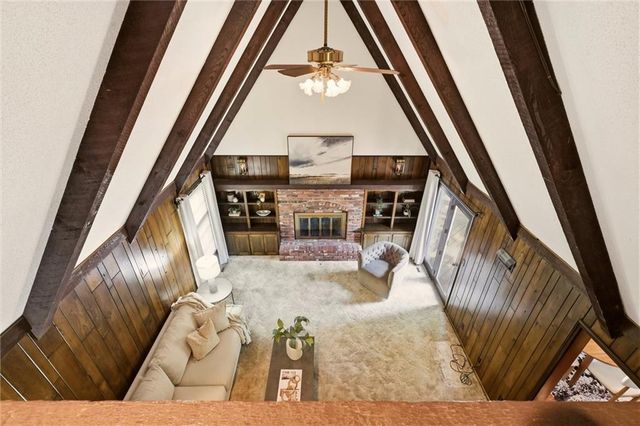 2201 W 120th Street, Leawood, KS 66209