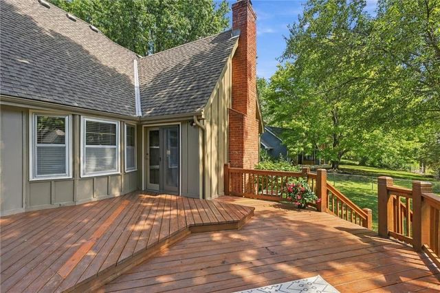 2201 W 120th Street, Leawood, KS 66209