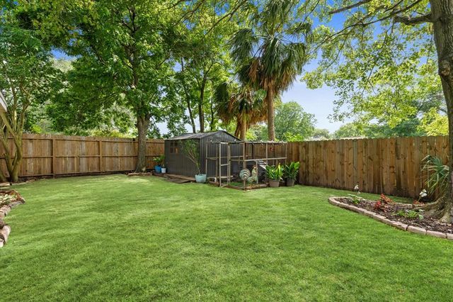 2014 17th Street N, Texas City, TX 77590