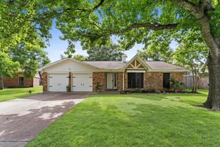 2014 17th Street N, Texas City, TX 77590