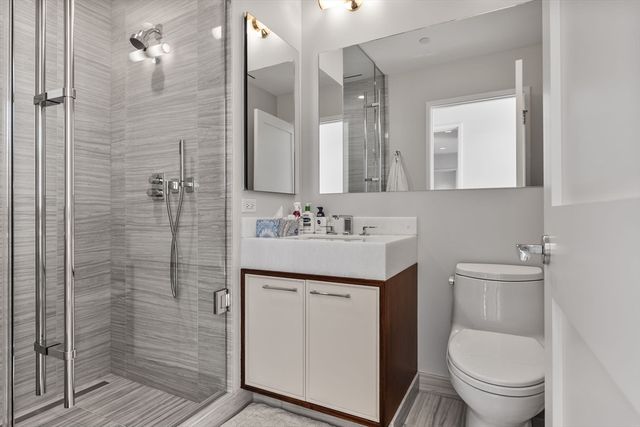 1 Dalton 2604, Boston, MA 02115