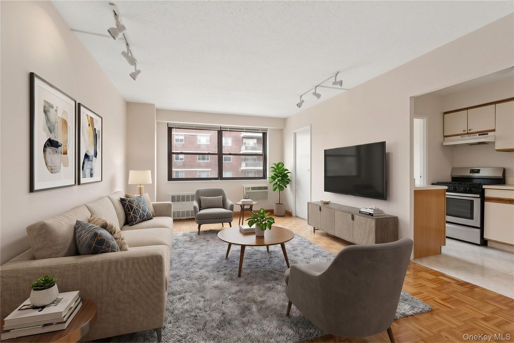 39-60 54th Street 8X, Woodside, NY 11377 — exterior
