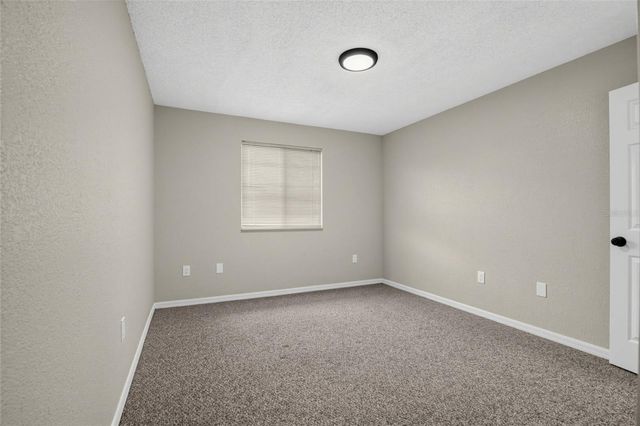 8175 SW 109TH STREET ROAD, Ocala, FL 34481