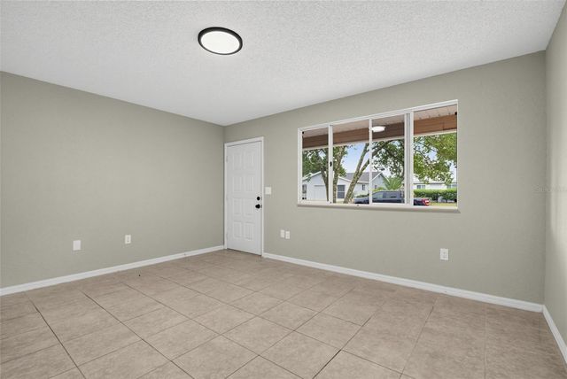 8175 SW 109TH STREET ROAD, Ocala, FL 34481