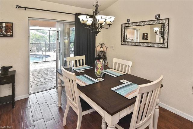 425 20th PL, Cape Coral, FL 33993