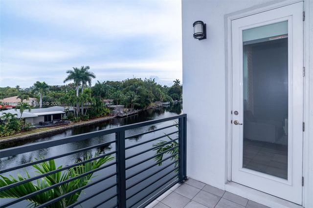 2900 NE 12th Ter 33, Oakland Park, FL 33334