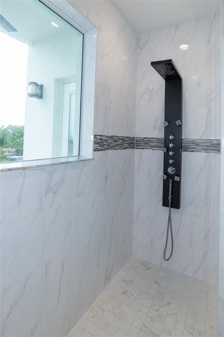 2900 NE 12th Ter 33, Oakland Park, FL 33334