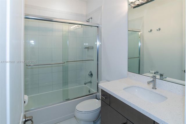 2900 NE 12th Ter 33, Oakland Park, FL 33334