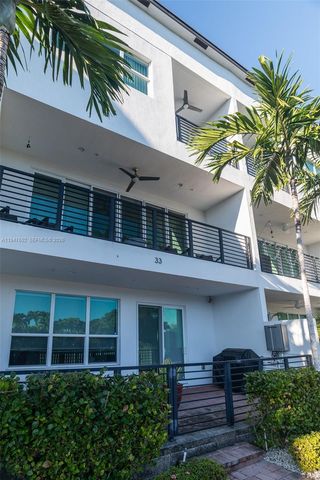 2900 NE 12th Ter 33, Oakland Park, FL 33334