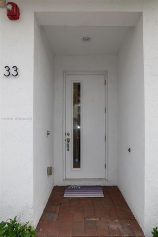 2900 NE 12th Ter 33, Oakland Park, FL 33334
