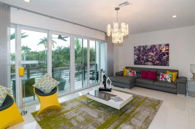 2900 NE 12th Ter 33, Oakland Park, FL 33334