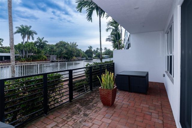 2900 NE 12th Ter 33, Oakland Park, FL 33334