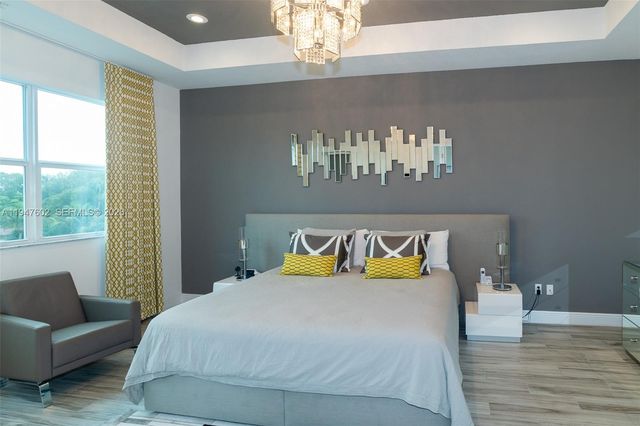 2900 NE 12th Ter 33, Oakland Park, FL 33334