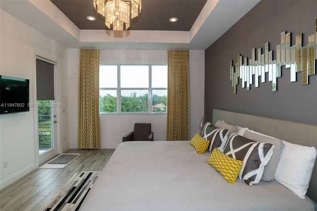 2900 NE 12th Ter 33, Oakland Park, FL 33334