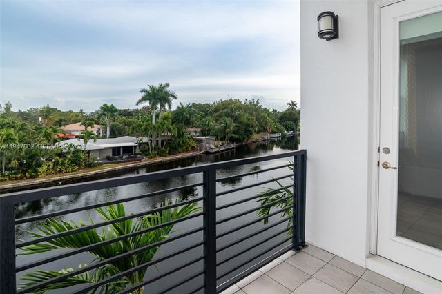 2900 NE 12th Ter 33, Oakland Park, FL 33334