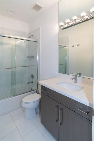 2900 NE 12th Ter 33, Oakland Park, FL 33334