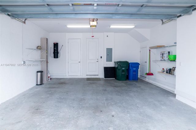 2900 NE 12th Ter 33, Oakland Park, FL 33334