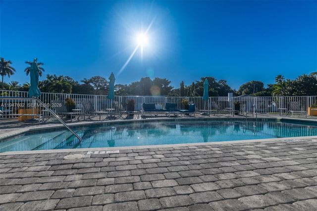 2900 NE 12th Ter 33, Oakland Park, FL 33334