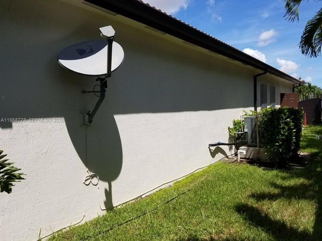 3344 SW 147th Pl, Miami, FL 33185