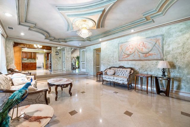 3607 W Magill Avenue, Fresno, CA 93711