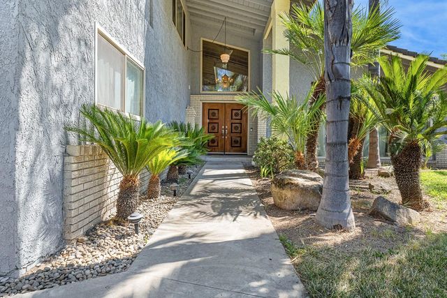 3607 W Magill Avenue, Fresno, CA 93711