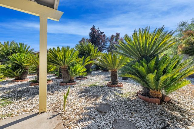 3607 W Magill Avenue, Fresno, CA 93711