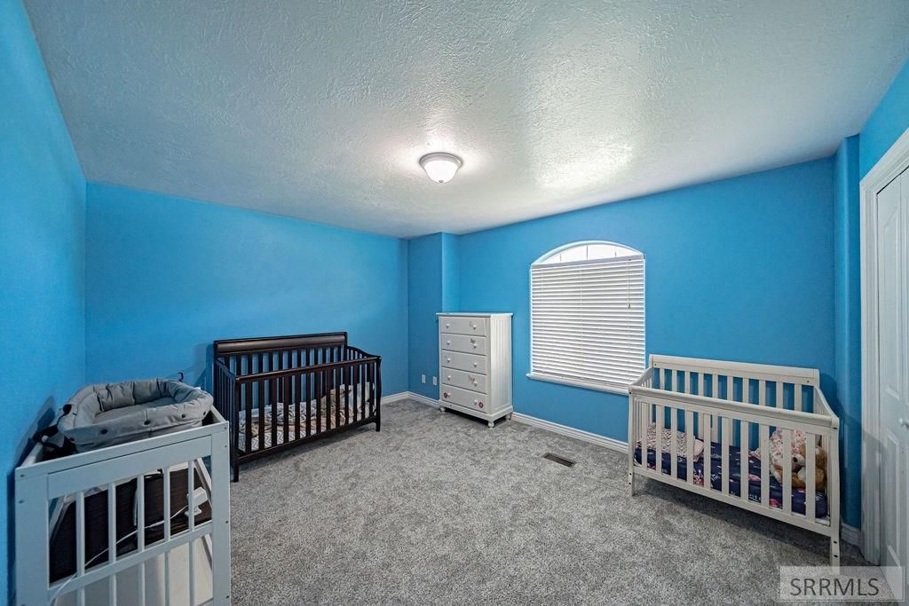 Image 21 of property listing at 3860 E 390 N, Rigby, ID 83442