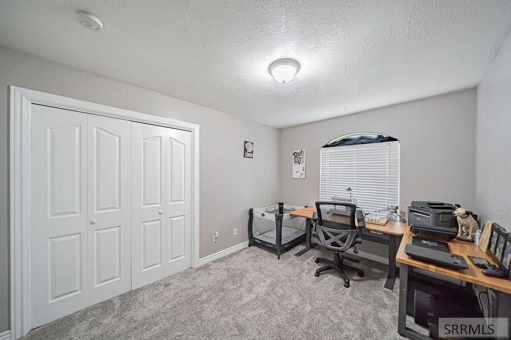 Image 23 of property listing at 3860 E 390 N, Rigby, ID 83442