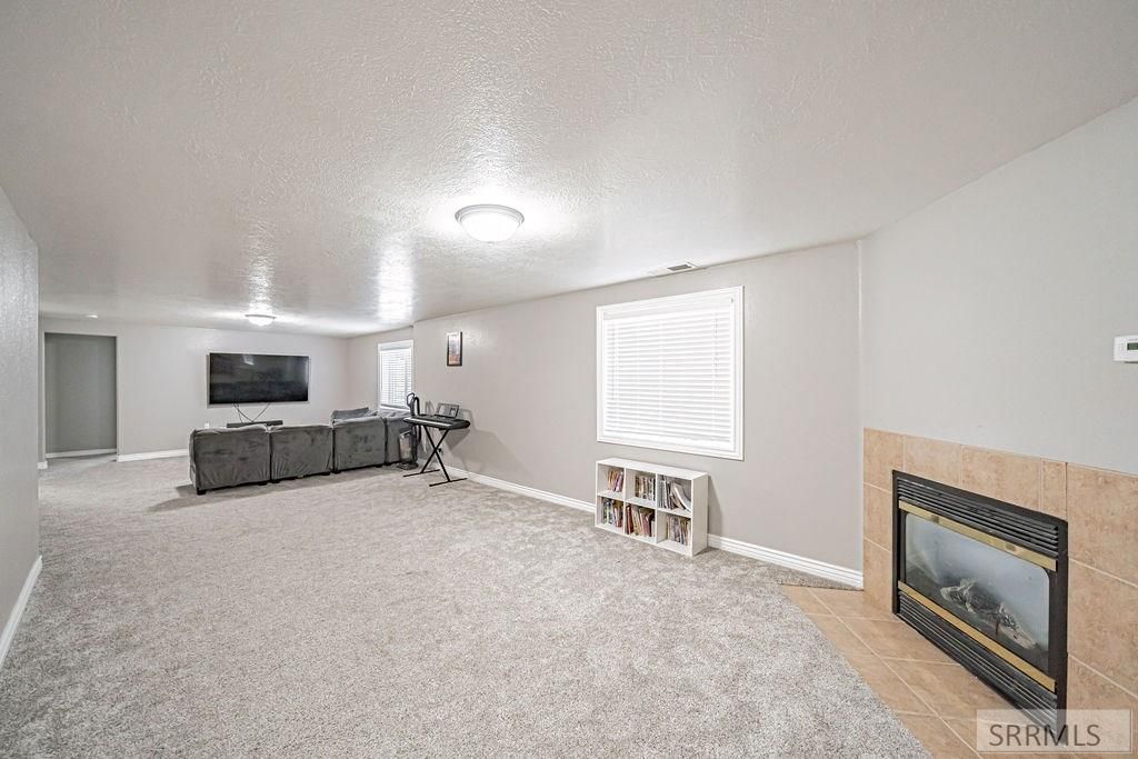 Image 24 of property listing at 3860 E 390 N, Rigby, ID 83442