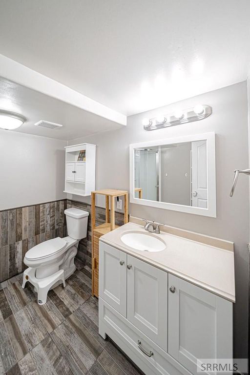 Image 34 of property listing at 3860 E 390 N, Rigby, ID 83442