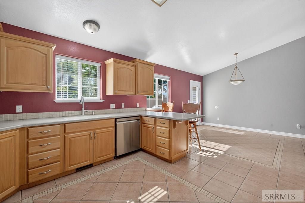 Image 44 of property listing at 3860 E 390 N, Rigby, ID 83442