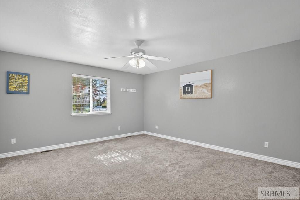 Image 55 of property listing at 3860 E 390 N, Rigby, ID 83442