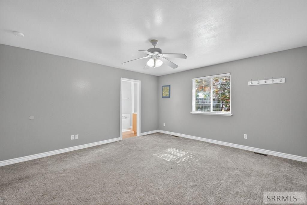 Image 56 of property listing at 3860 E 390 N, Rigby, ID 83442