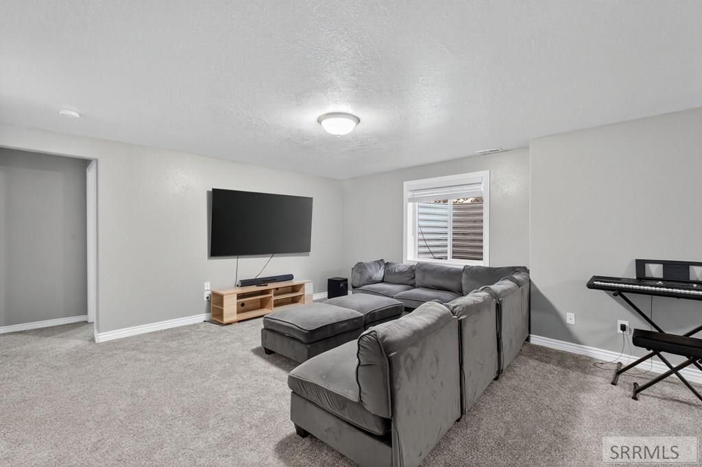 Image 59 of property listing at 3860 E 390 N, Rigby, ID 83442