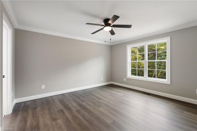 409 Nelson Street, Kernersville, NC 27284