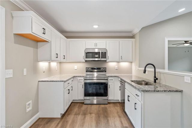 409 Nelson Street, Kernersville, NC 27284