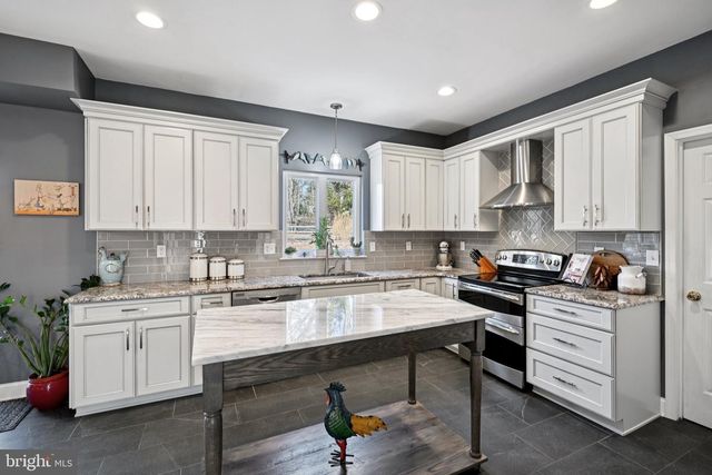 65 WILLITS WAY, Glen Mills, PA 19342