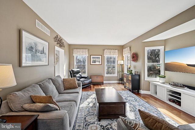 65 WILLITS WAY, Glen Mills, PA 19342