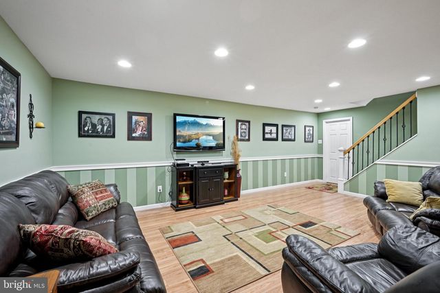 65 WILLITS WAY, Glen Mills, PA 19342