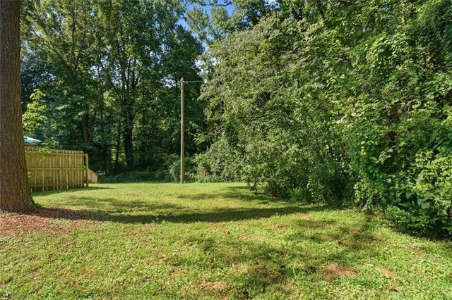 2538 Gordon Circle SE, Smyrna, GA 30080