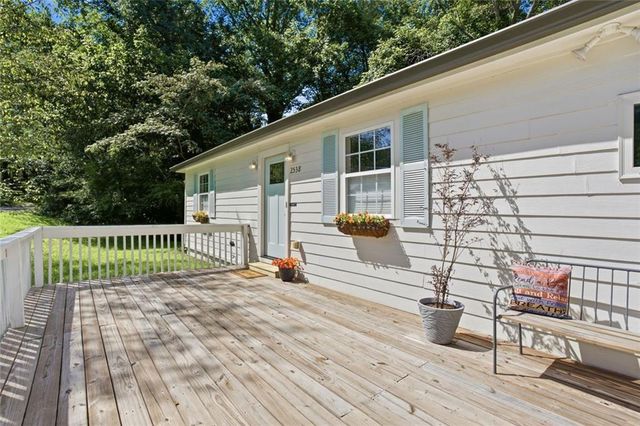 2538 Gordon Circle SE, Smyrna, GA 30080